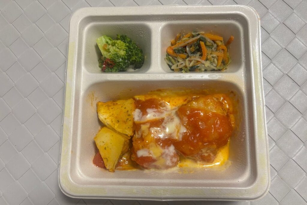 三ツ星ファーム-ナポリの風香る チーズをまとったトマトチキン