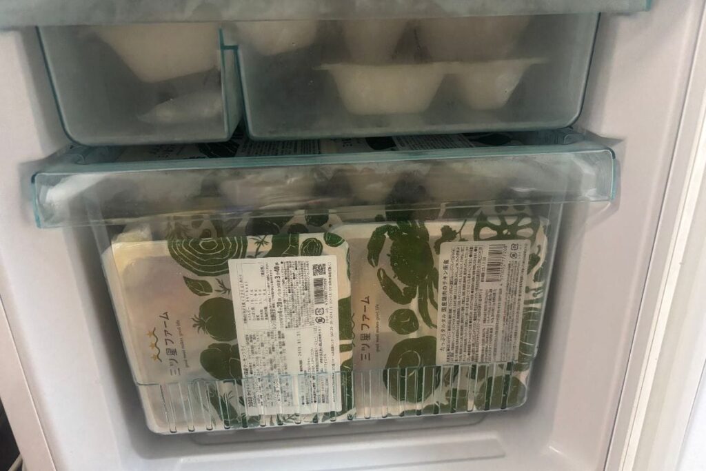 三ツ星ファームのお弁当を冷凍庫に入れ終わった状態