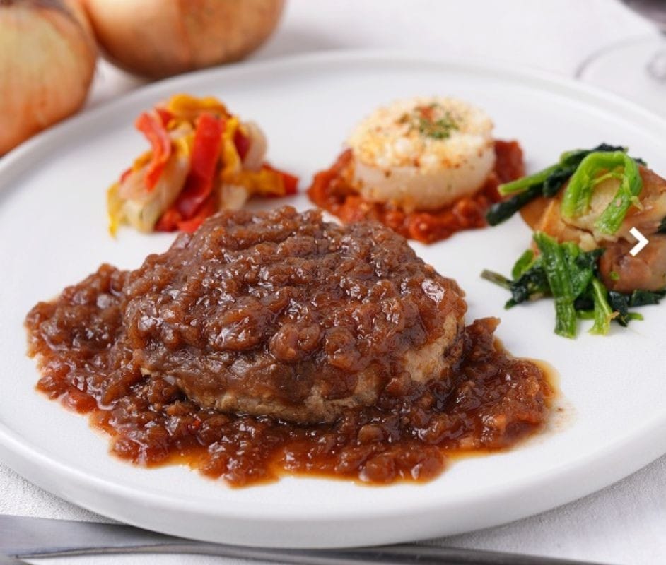 ハンバーグ飴色玉ねぎのシャリアピンソース