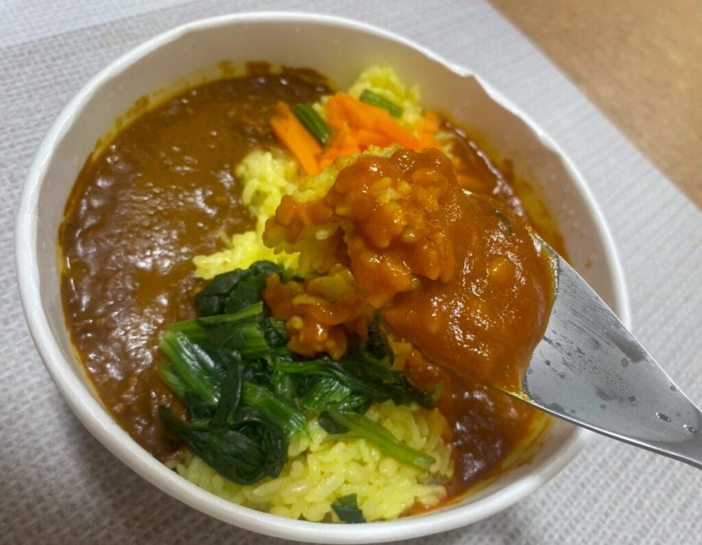 いまどきごはん　2種盛りキーマ＆トマトカレー写真