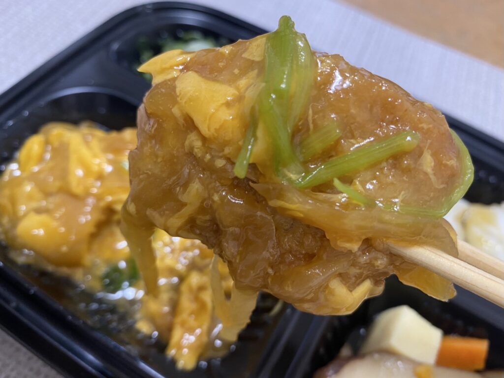 ワタミの宅食ダイレクト ロースカツ玉子あん 写真